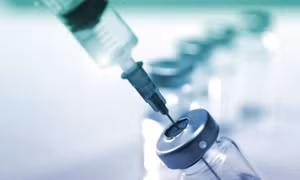 EU phê duyệt vaccine đầu tiên phòng virus hợp bào hô hấp RSV