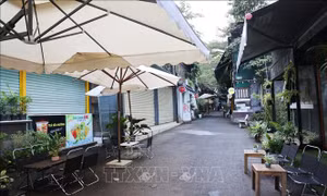 Lãng phí không gian văn hóa Đường sách Cà phê Buôn Ma Thuột