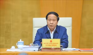 Quyết tâm chuyển đổi dần, từng bước sang các nguồn năng lượng sạch