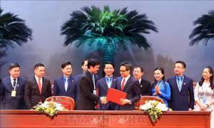 Chính phủ và Trung ương Đoàn ký kết Nghị quyết liên tịch giai đoạn 2022 - 2027