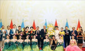 Chủ tịch nước Võ Văn Thưởng chủ trì chiêu đãi chào mừng Tổng thống Kazakhstan 