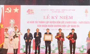 Kỷ niệm 40 năm tái thành lập huyện Bến Lức, tỉnh Long An