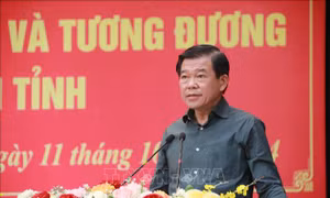 Bí thư Tỉnh ủy Đồng Nai đối thoại với 400 lãnh đạo cấp phòng và tương đương