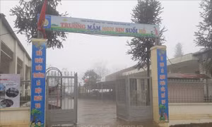 Nhiệt độ giảm sâu, gần 28.000 học sinh Lai Châu nghỉ học tránh rét