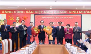 Ông Nguyễn Anh Tuấn và ông Nguyễn Đức Hiển giữ chức Phó trưởng Ban Chính sách, Chiến lược Trung ương