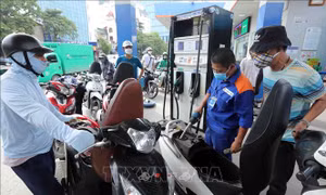 Chủ động nguồn cung xăng dầu cho thị trường trong nước