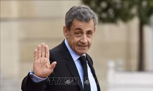 Cựu Tổng thống Pháp Sarkozy sẽ phải ra hầu tòa vì cáo buộc hối lộ