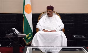 Quân đội Niger tuyên bố phế truất Tổng thống Bazoum