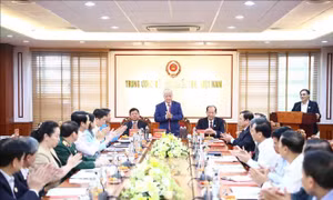 Tích cực hưởng ứng trong các hoạt động chăm lo cho người nghèo, người yếu thế