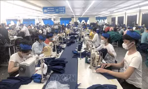 Tìm lối thoát cho doanh nghiệp - Bài 1: Hướng nào giúp doanh nghiệp vượt khó?