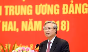 Bế giảng Lớp bồi dưỡng, cập nhật kiến thức với các Ủy viên BCH Trung ương Khóa XII