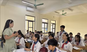 Bộ trưởng Bộ Giáo dục và Đào tạo Hoàng Minh Sơn: Trả lại chất lượng giáo dục thực chất cho học sinh