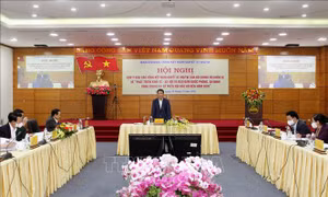Góp ý vào Báo cáo Tổng kết Nghị quyết 37-NQ/TW của Bộ Chính trị khóa IX