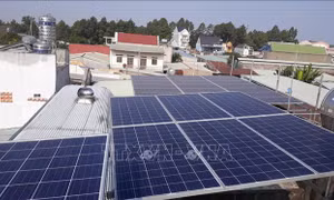 Gia tăng số lượng khách hàng lắp điện mặt trời mái nhà