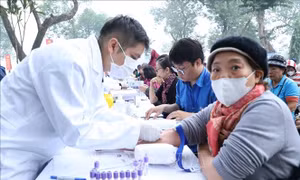 Khởi động chương trình chăm sóc sức khỏe người cao tuổi năm 2026