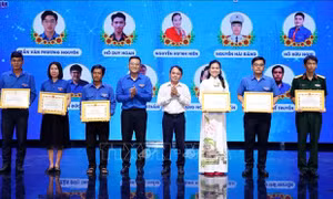 Tuyên dương thanh niên tiên tiến làm theo lời Bác tỉnh Bình Thuận
