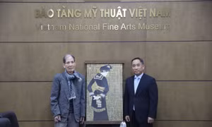 Bảo tàng Mỹ thuật Việt Nam tiếp nhận hai tác phẩm nghệ thuật từ châu Âu 