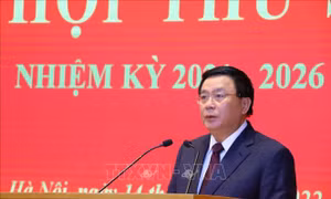 Kỳ họp thứ sáu Hội đồng Lý luận Trung ương