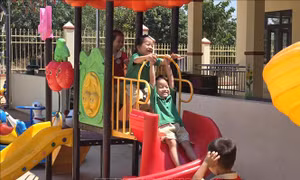 Phát triển kinh tế gắn với giáo dục tại vùng biên giới
