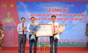 Xã nghèo ven biển vươn lên đạt chuẩn nông thôn mới