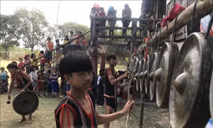 Lễ Nước giọt của người Rơ Ngao: Bỏ hủ tục, hướng tới văn minh