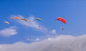 Khai mạc Giải Dù lượn đường trường PuTaLeng Việt Nam mở rộng