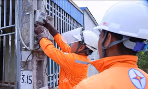 Sẵn sàng phương án cấp điện mùa nắng nóng