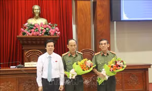 Hội đồng nhân dân Tiền Giang họp bất thường về các vấn đề kinh tế - xã hội trọng tâm