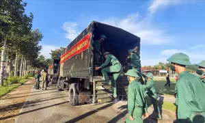Sư đoàn 5, Quân khu 7 xuất quân tăng cường lực lượng chống dịch