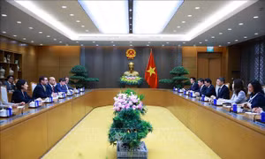 Thủ tướng Lê Minh Hưng tiếp Bộ trưởng Ngoại giao Chile