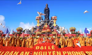 Đại lễ cầu Quốc thái dân an - mưa thuận gió hoà trên đỉnh núi Bà Đen