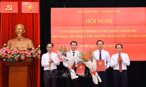 Kiện toàn lãnh đạo để đáp ứng yêu cầu đổi mới giáo dục trong kỷ nguyên số