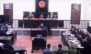 Ngày cuối của phần tranh tụng xét xử vụ sự cố y khoa tại Bệnh viện Đa khoa tỉnh Hòa Bình