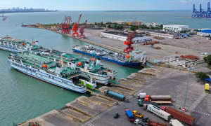 Trung Quốc công bố mức phí cảng đặc biệt đối với tàu thuyền Mỹ