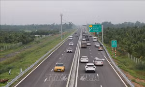 Xe được lưu thông miễn phí thêm 30 ngày trên cao tốc Trung Lương - Mỹ Thuận
