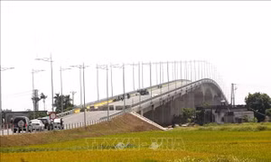 Thông xe cầu Thịnh Long trên tuyến đường bộ ven biển Nam Định
