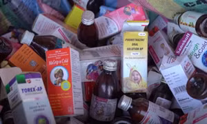 Gambia thu hồi thêm các loại thuốc nghi khiến trẻ em tử vong