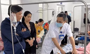 Xuyên lễ, các bệnh viện 'túc trực' vì người bệnh