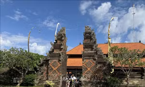 Đảo du lịch nổi tiếng của Indonesia đối mặt nguy cơ do đứt gãy dưới đáy biển