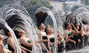 Tái hiện Lễ hội Áp Hô Chiêng của người Thái trắng