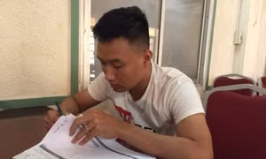 Triệt phá đường dây cá độ bóng đá quy mô hàng chục tỷ đồng/tháng