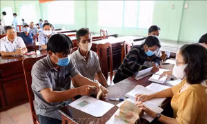 Duyệt cho vay hơn 170 tỷ đồng trả lương ngừng việc, phục hồi sản xuất