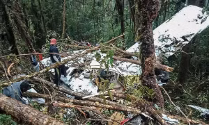 Indonesia: Tìm thấy máy bay chở hàng rơi tại vùng núi Wabu