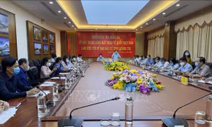 Kiểm tra, giám sát công tác bầu cử tại hai tỉnh Ninh Bình và Quảng Trị