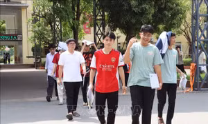 Đề thi môn Ngữ văn 'quen' và hay