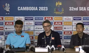 SEA Games 32: HLV Troussier khẳng định 'không muốn chọn đối thủ ở bán kết'