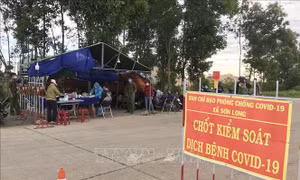 Phát hiện hai đối tượng tàng trữ ma túy tại chốt kiểm soát dịch COVID-19