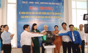 Chuyển đổi số: Dịch chuyển lên không gian mạng, môi trường số