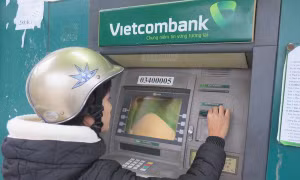 Cận Tết, nhiều giao dịch ngân hàng liên tiếp gặp sự cố