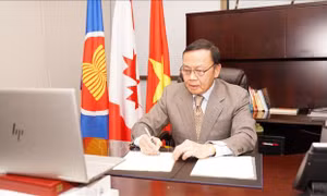 Dấu ấn của quan hệ Việt Nam-Canada trong lĩnh vực giáo dục